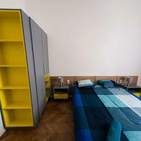 Apartment Luxury 3 *